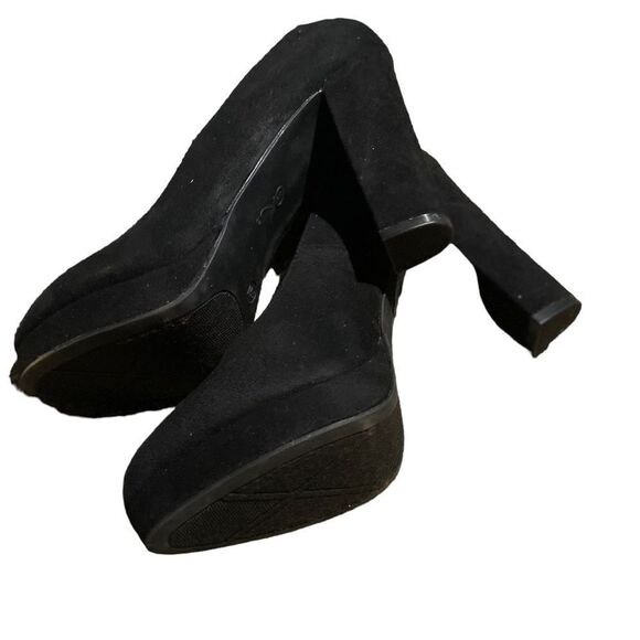 It’s ok black high heeled suede pumps excellent condition Siri on size 8 - Picture 4 of 4